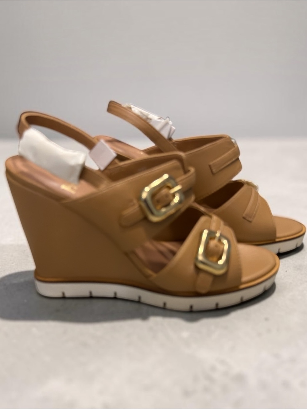 Paolo Cognac Brown Leather Buckle Wedge Sandals - Picture 3 of 7